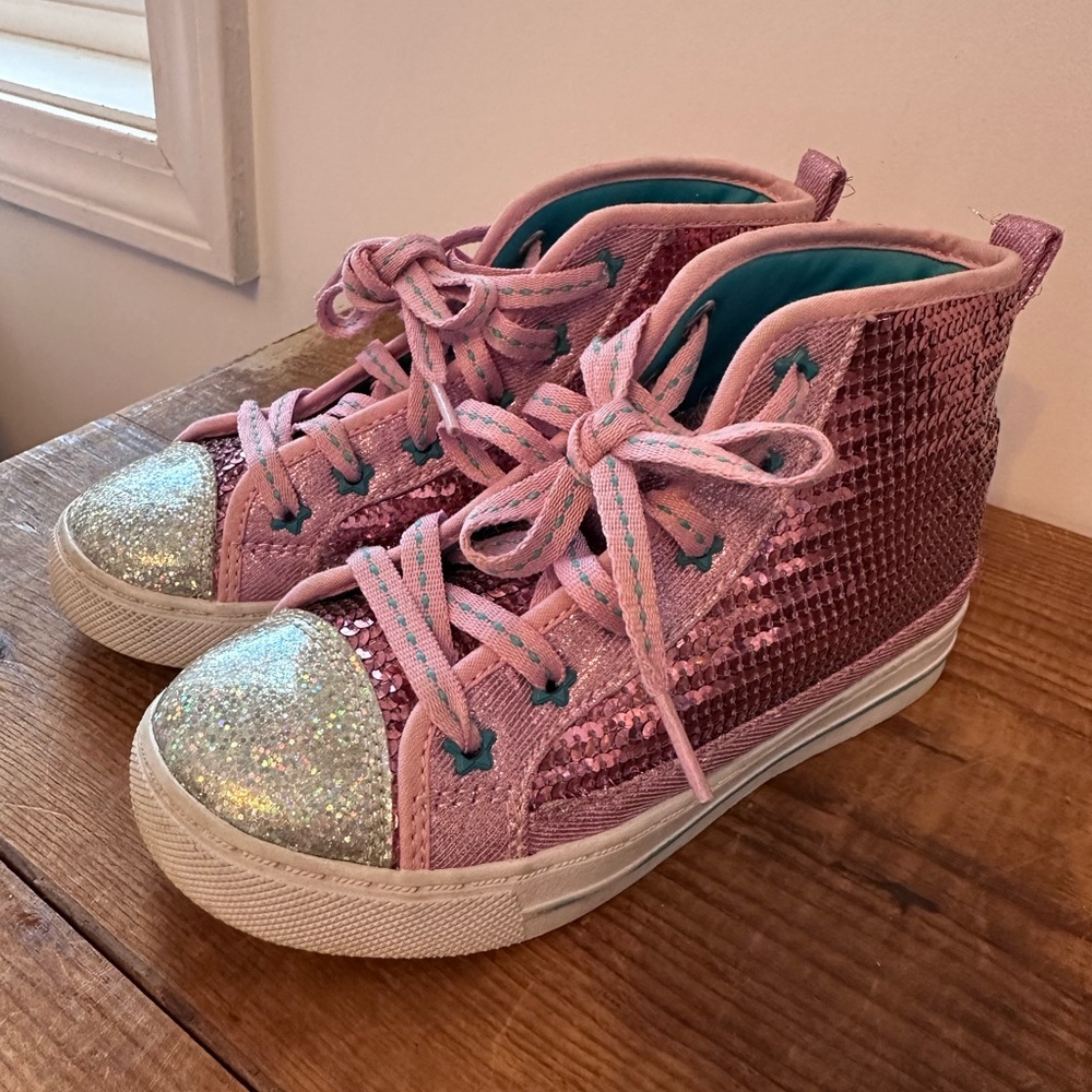 Jojo Siwa Sparkly Pink High-Top Sneakers - Picture 9 of 9